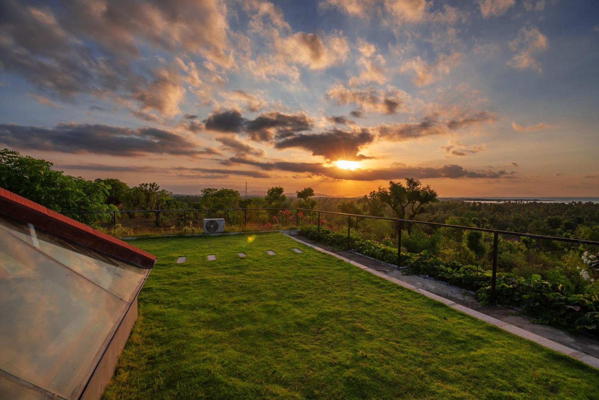 Villa Ambara Sumberkima Banyuwedang Zewnętrze zdjęcie